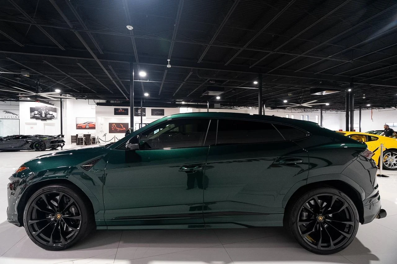 2022 Lamborghini Urus, 4/20
