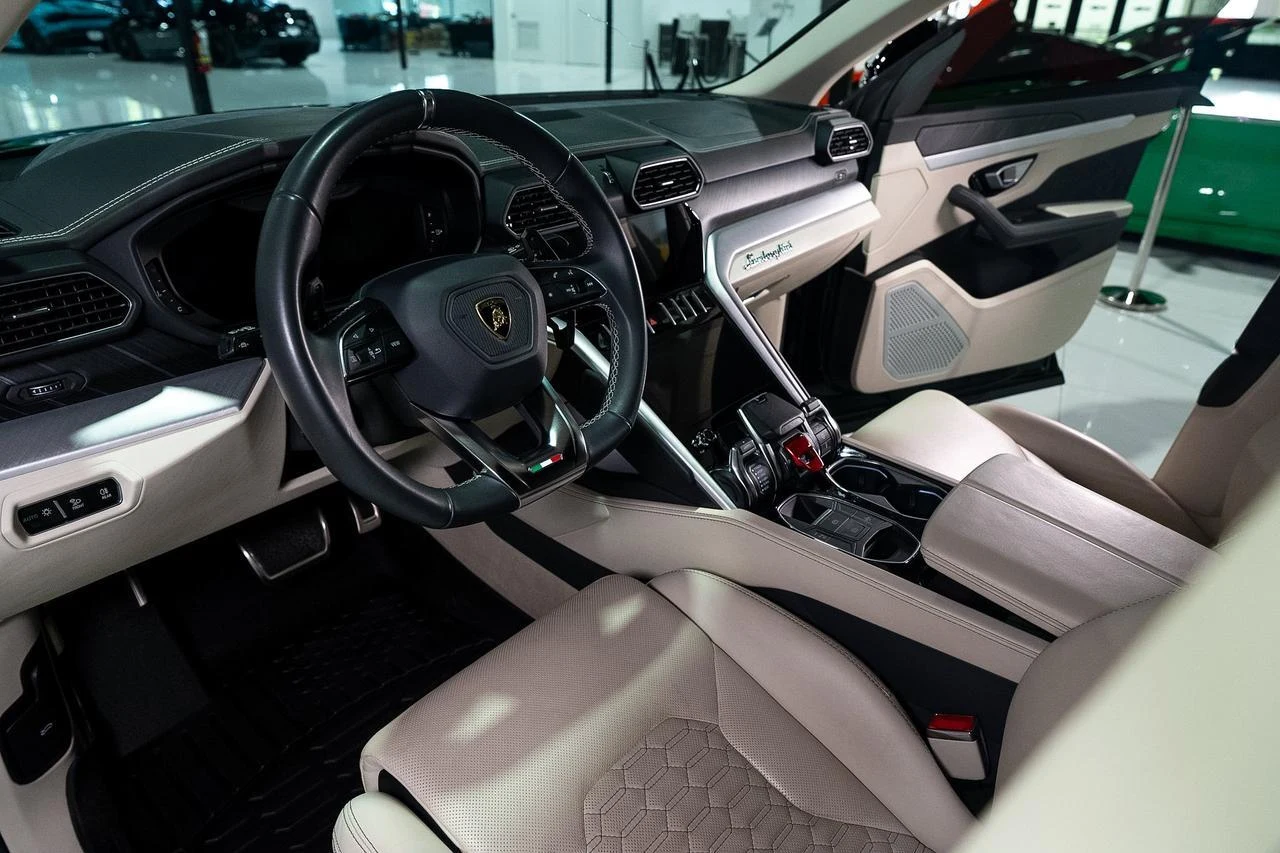 2022 Lamborghini Urus, 9/20