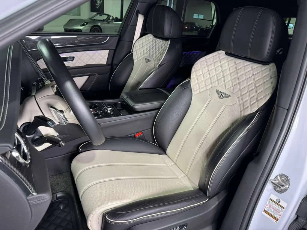 2021 Bentley Bentayga V8, 10/20