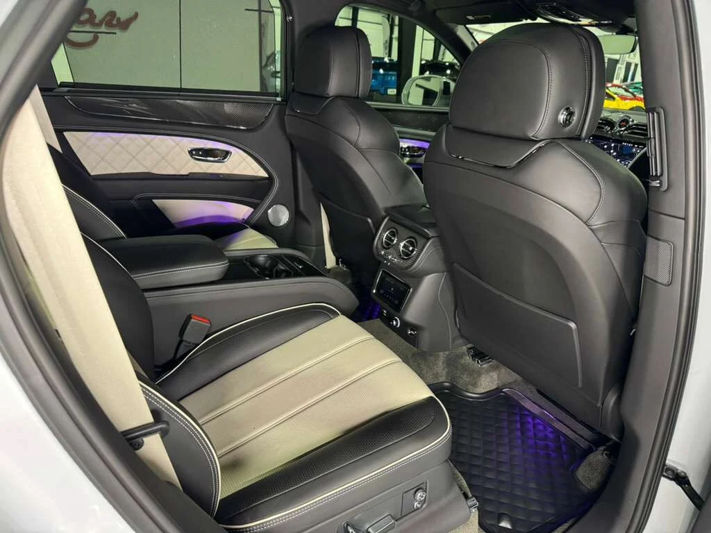 2021 Bentley Bentayga V8, 16/20