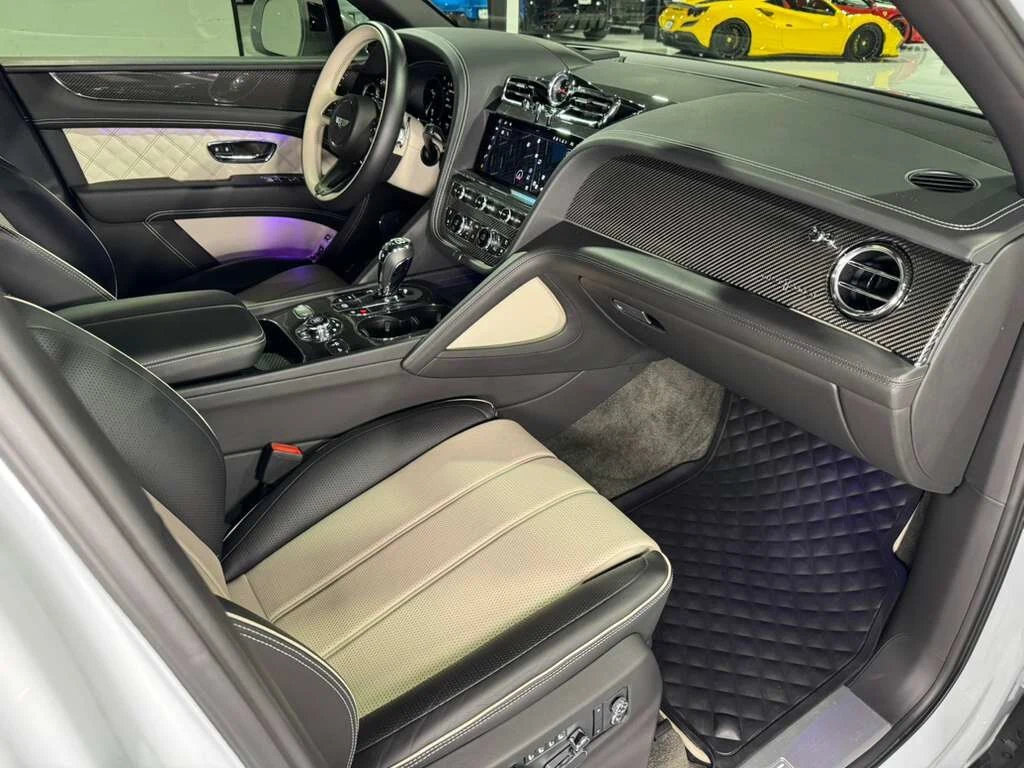 2021 Bentley Bentayga V8, 19/20
