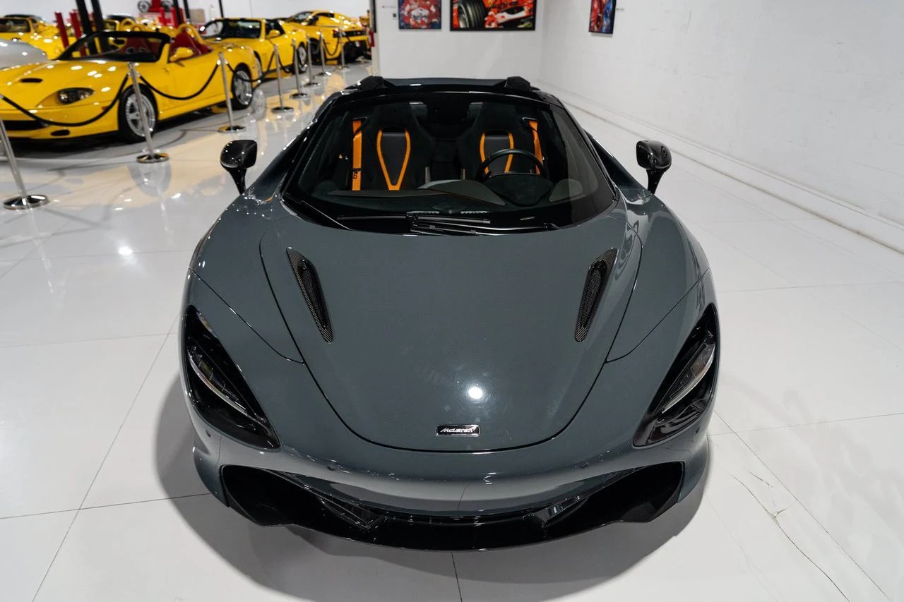 2023 McLaren 720S Luxury Spider, 3/20