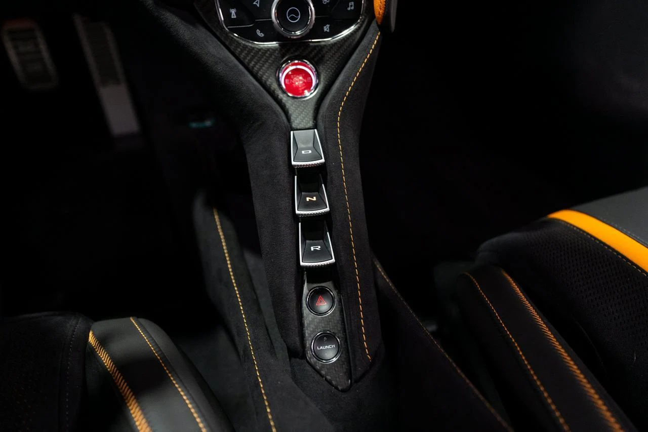 2023 McLaren 720S Luxury Spider, 10/20