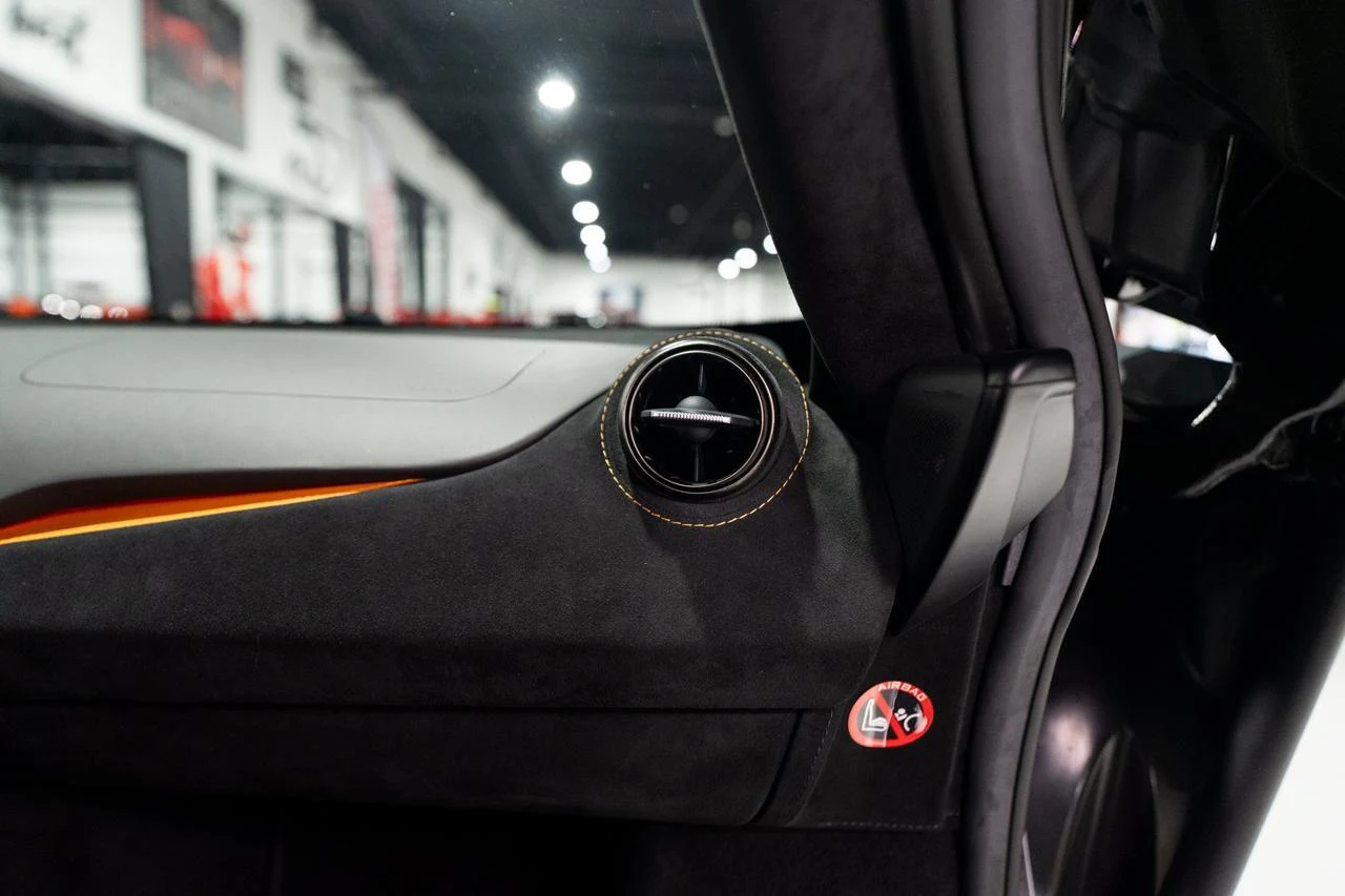 2023 McLaren 720S Luxury Spider, 14/20