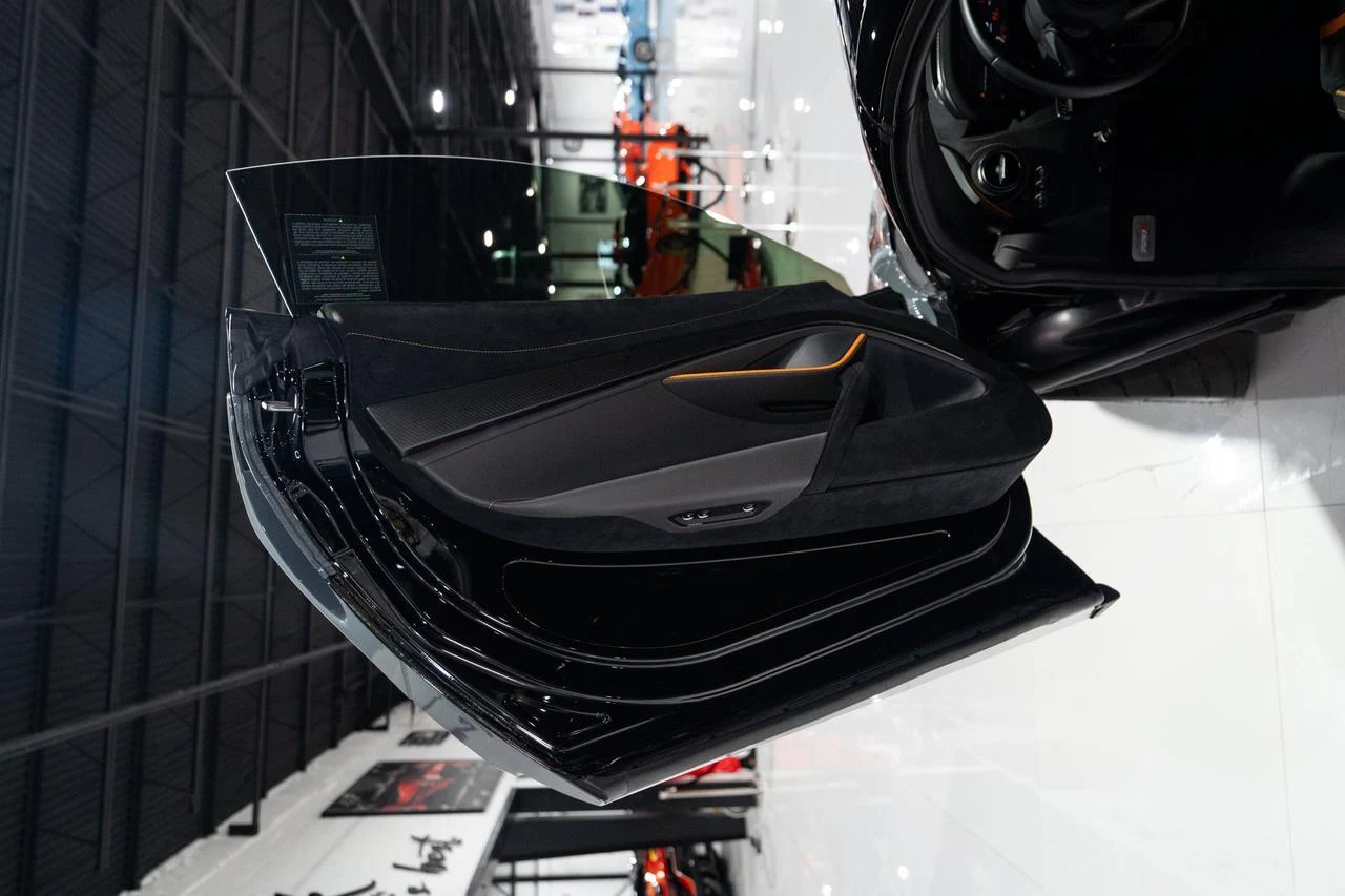 2023 McLaren 720S Luxury Spider, 15/20