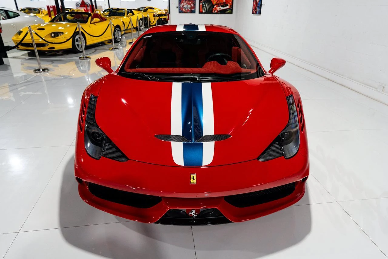 2015 Ferrari 458 Speciale, 3/20