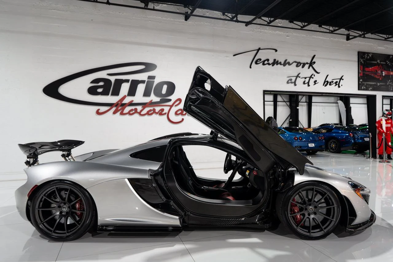2015 McLaren P1, 9/20