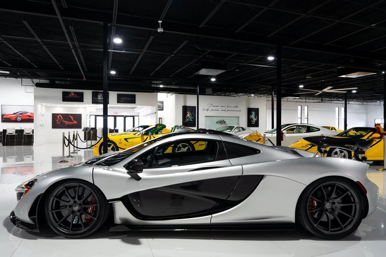 2015 McLaren P1, 12/20
