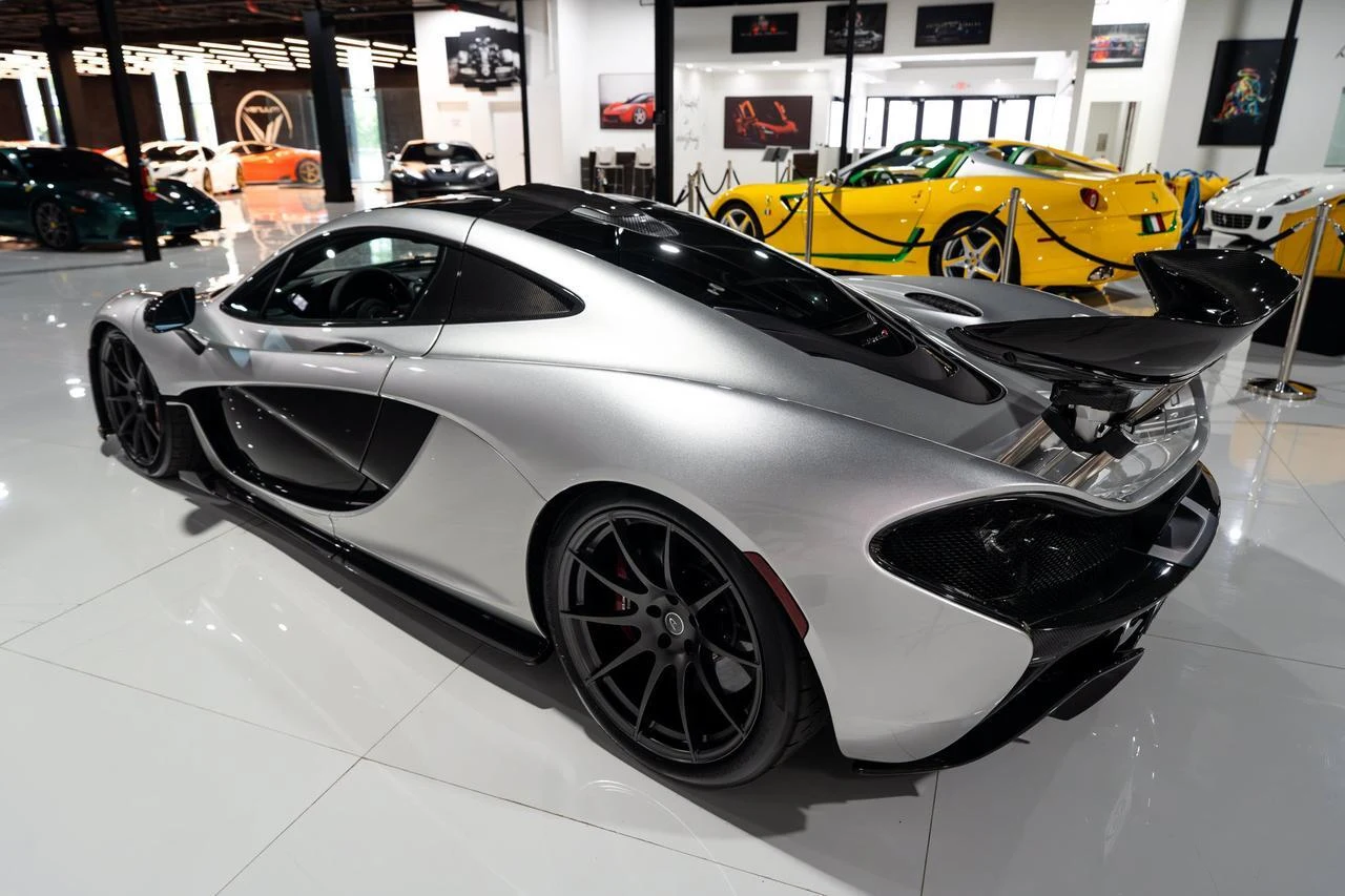 2015 McLaren P1, 13/20