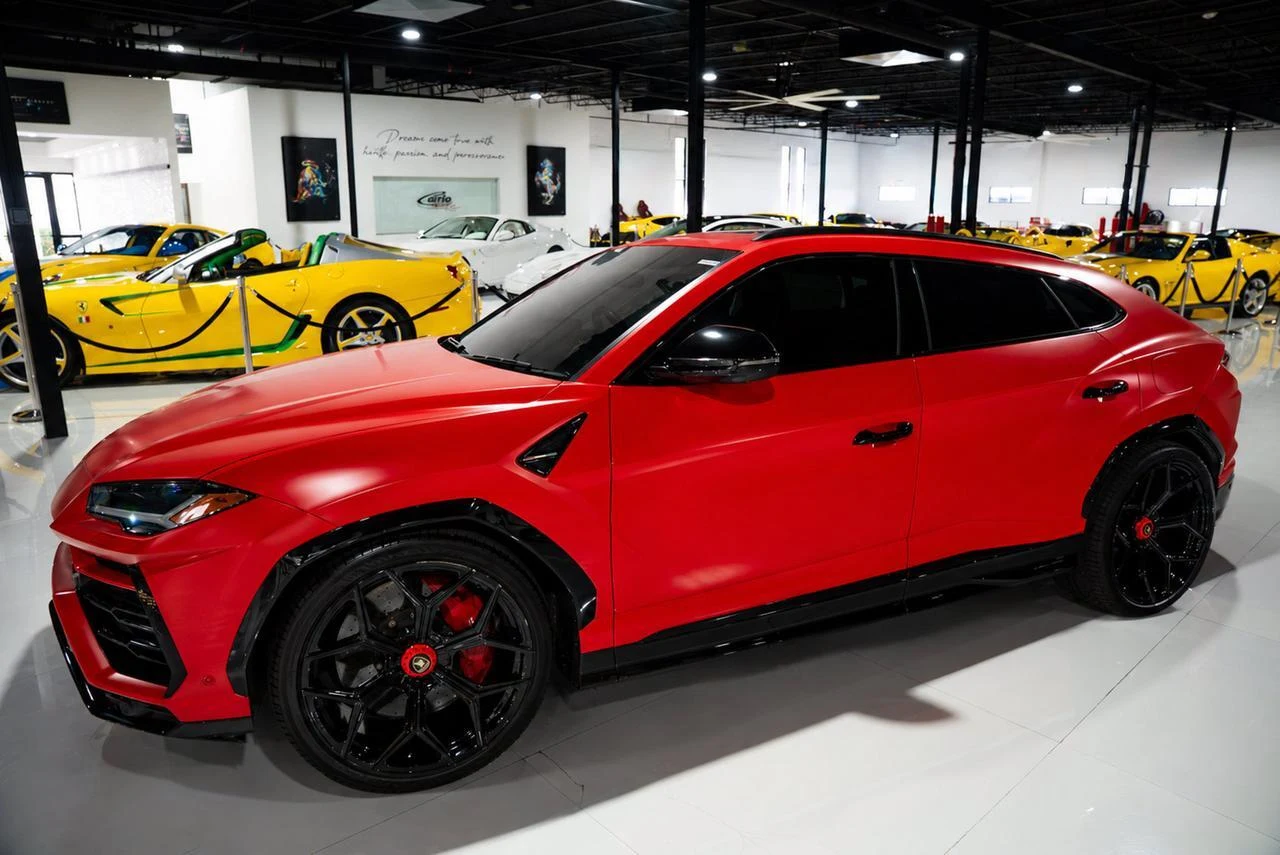 Lamborghini Urus | Carrio Motor Cars