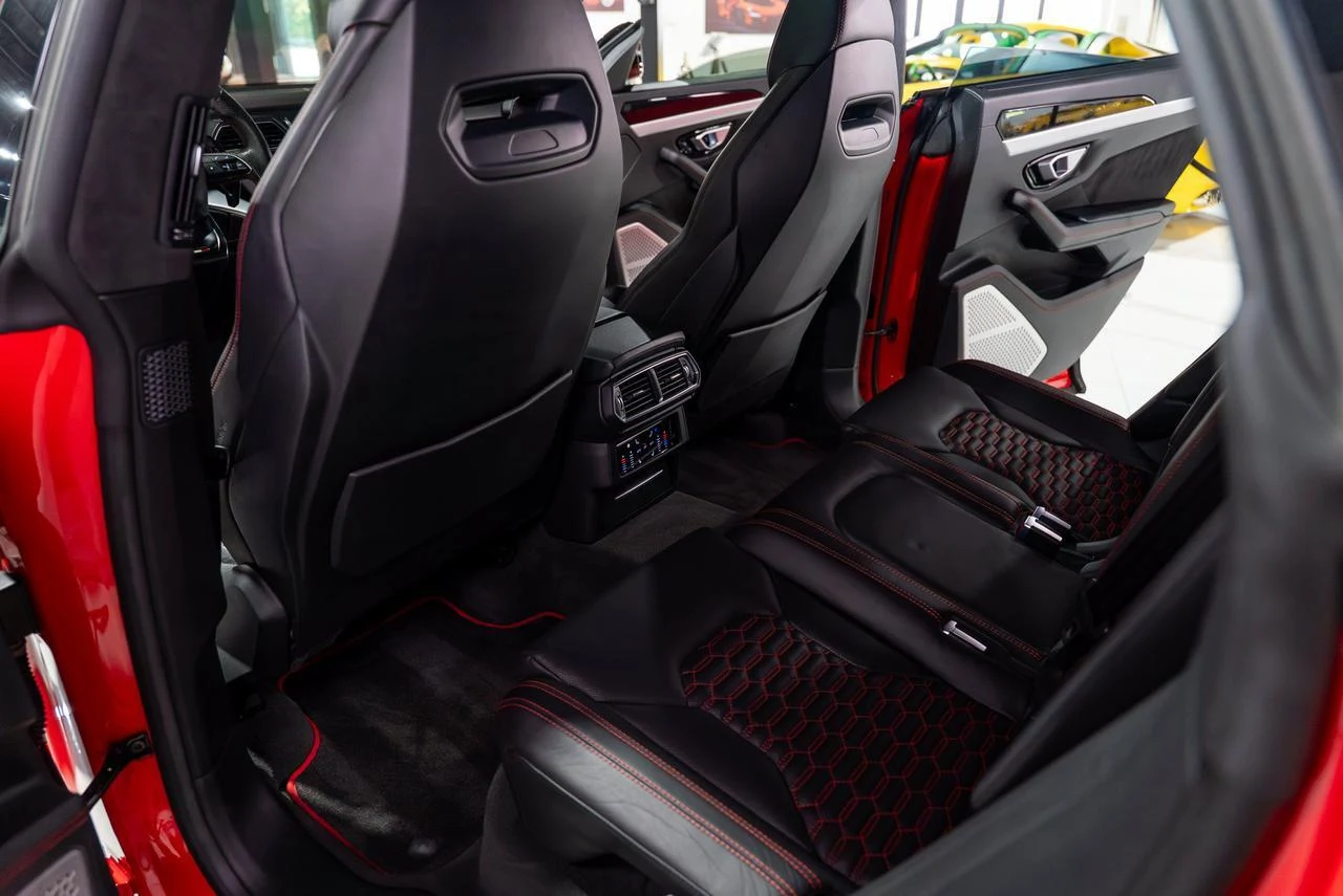 2019 Lamborghini Urus, 13/20
