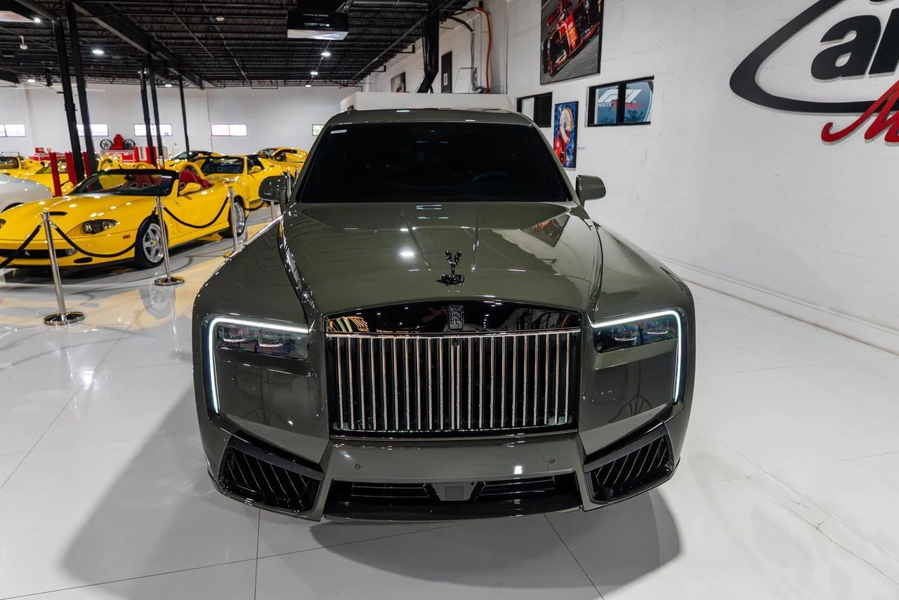 2025 Rolls-Royce Cullinan Series II Black Badge, 3/20