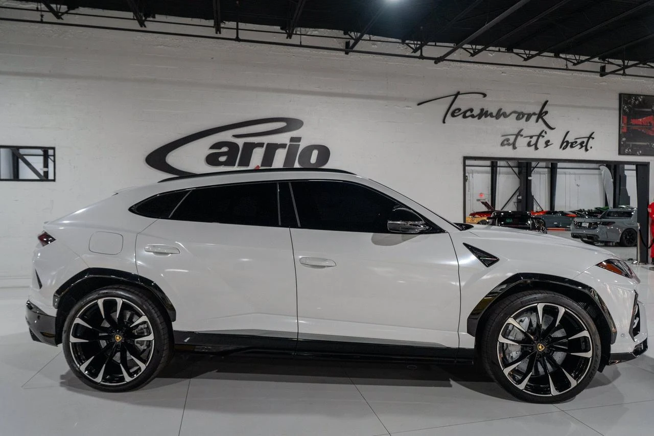 2021 Lamborghini Urus, 8/20