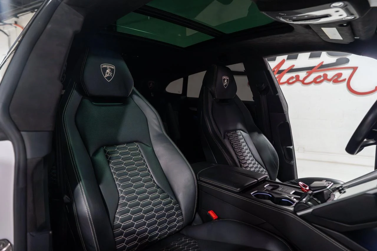 2021 Lamborghini Urus, 12/20