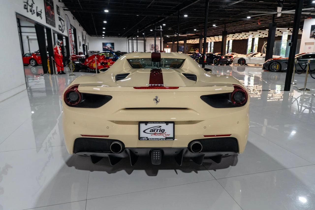 2018 Ferrari 488 Spider 70th Anniversary Tailor Made, 14/20