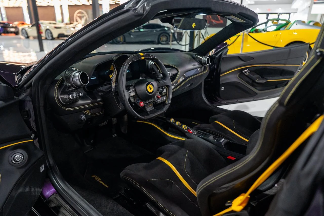 2022 Ferrari F8 Spider, 17/20