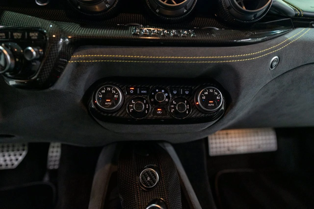 2016 Ferrari F12berlinetta, 18/20