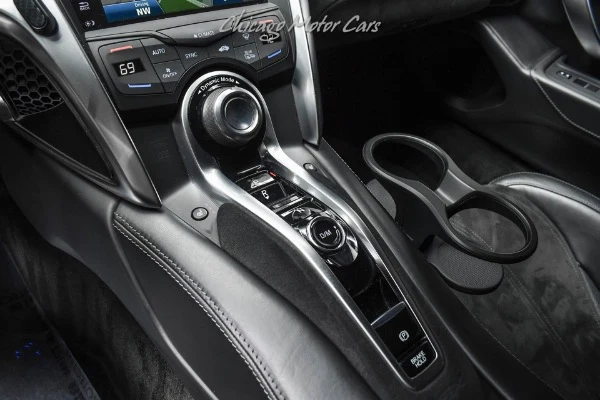 2019 Acura NSX SH-AWD Sport Hybrid (2nd Generation), 15/20
