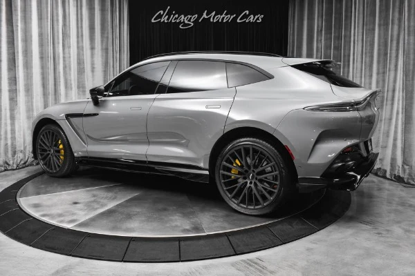 2025 Aston Martin DBX707, 3/20