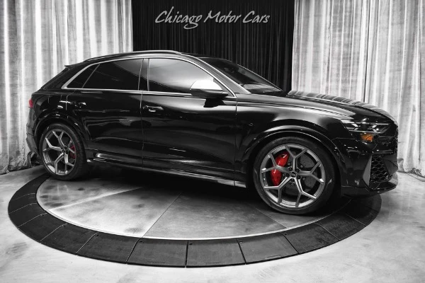2025 Audi RS Q8 performance (4M), 6/20