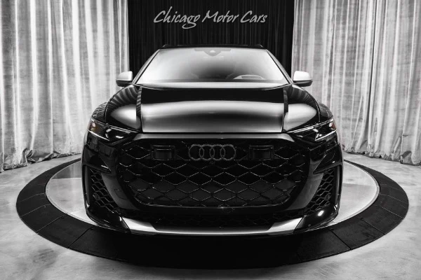 2025 Audi RS Q8 performance (4M), 7/20