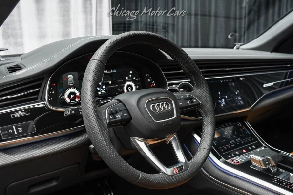 2025 Audi RS Q8 performance (4M), 9/20