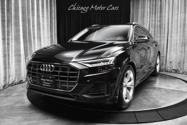 Audi Q8 55 Prestige quattro (4M) photographed at Chicago Motor Cars