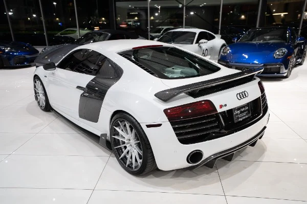 2014 Audi R8 V10 Manual (Type 42), 2/20