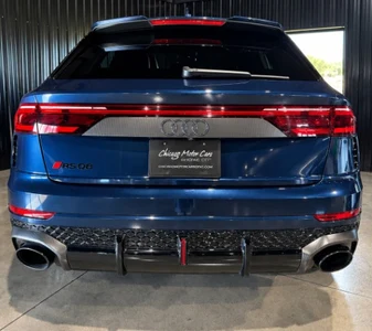2025 Audi RS Q8 performance (4M), 4/8