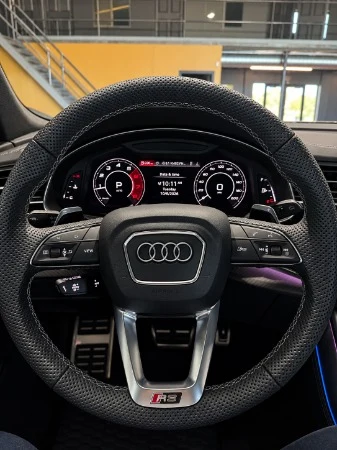 2025 Audi RS Q8 performance (4M), 6/8