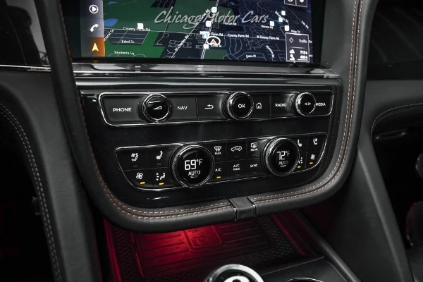 2021 Bentley Bentayga V8 First Edition, 20/20
