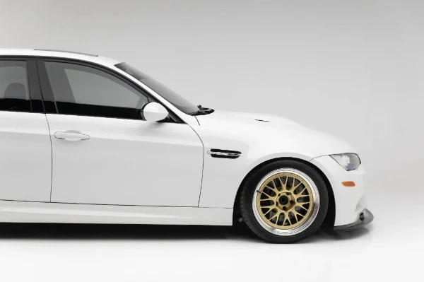 2011 BMW M3 Competition (E90), 5/20