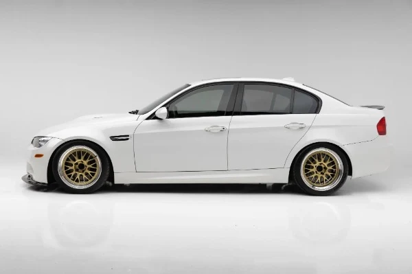2011 BMW M3 Competition (E90), 9/20