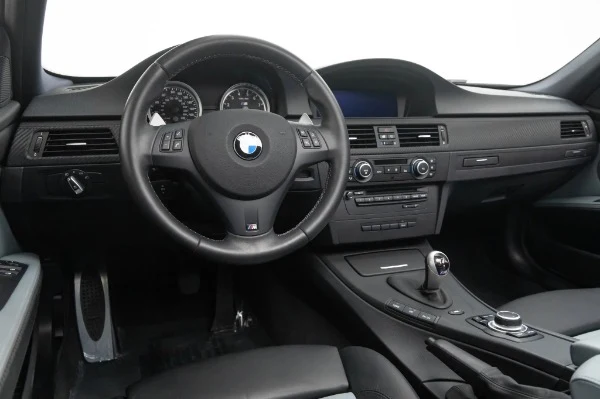 2011 BMW M3 Competition (E90), 17/20