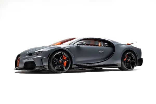 Bugatti Chiron Super Sport photographed at Chicago Motor Cars