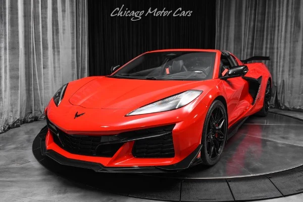 Chevrolet Corvette Z06 2LZ Z07 (C8) photographed at Chicago Motor Cars