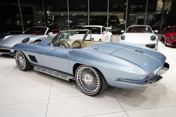 1965 Chevrolet Corvette LS3 Restomod (C2), 2/20