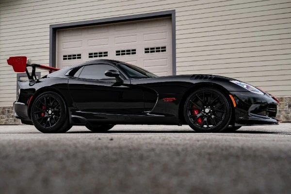 2017 Dodge Viper GTC ACR 1:28 Edition, 19/20