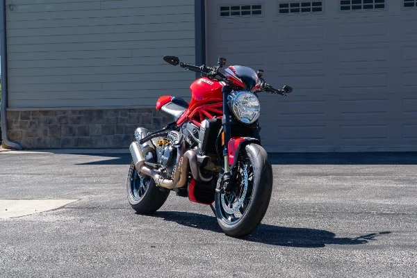 2018 Ducati Monster 1200 R, 3/20
