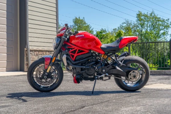 2018 Ducati Monster 1200 R, 11/20