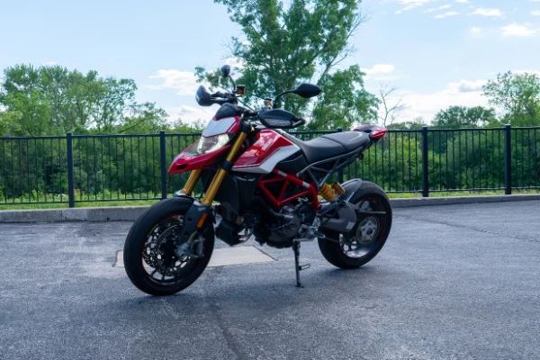 2021 Ducati Hypermotard 950 SP, 8/20