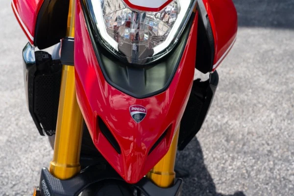 2021 Ducati Hypermotard 950 SP, 17/20