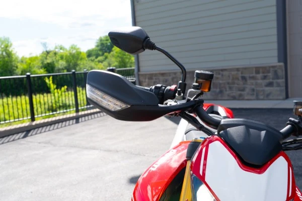 2021 Ducati Hypermotard 950 SP, 19/20