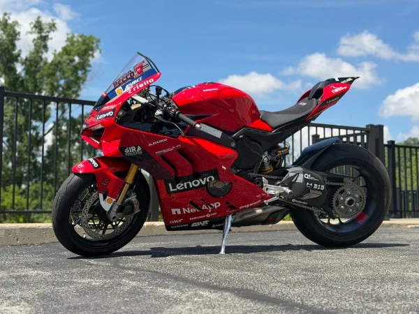 2024 Ducati Panigale V4 S Bagnaia, 10/20