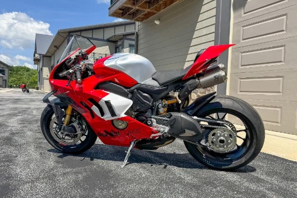 2024 Ducati Panigale V4 R, 7/20