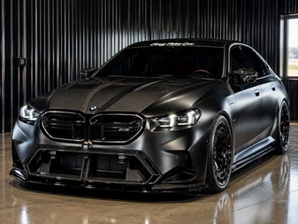 BMW M5 Sedan (G90) photographed at Chicago Motor Cars