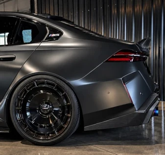2025 BMW M5 Sedan (G90), 8/20