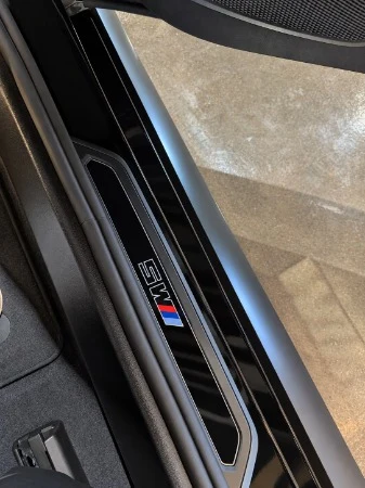 2025 BMW M5 Sedan (G90), 17/20