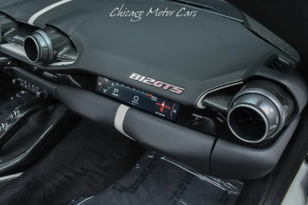 2022 Ferrari 812 GTS, 20/20