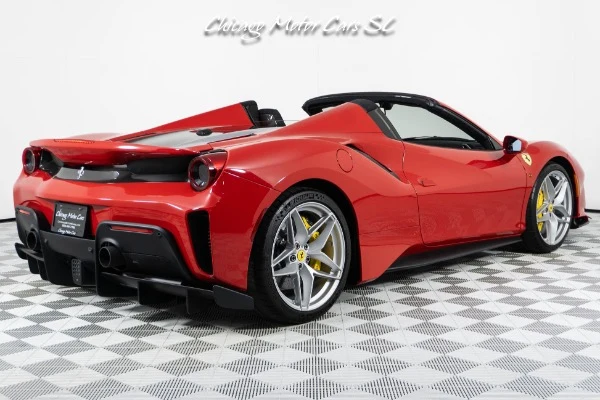 2020 Ferrari 488 Pista Spider, 17/20